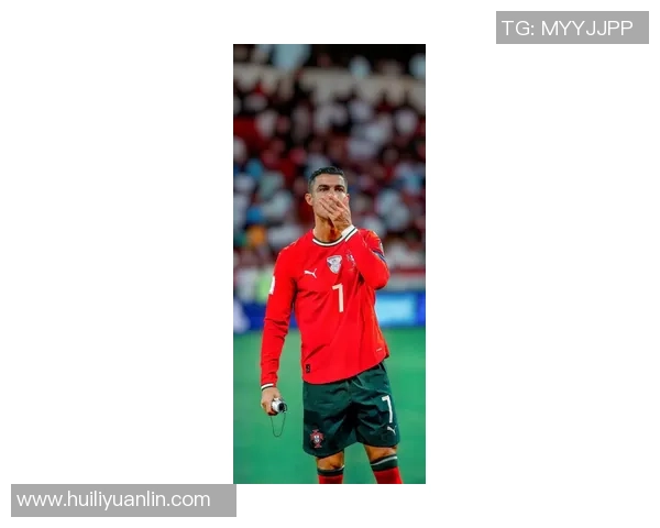 2024年最新足球明星壁纸精选让你尽享球场魅力与激情 2024年最新足球明星壁纸精选让你尽享球场魅力与激情