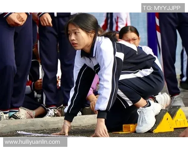 堤角小学足球明星展现青春风采助力校园体育发展新篇章 堤角小学足球明星展现青春风采助力校园体育发展新篇章